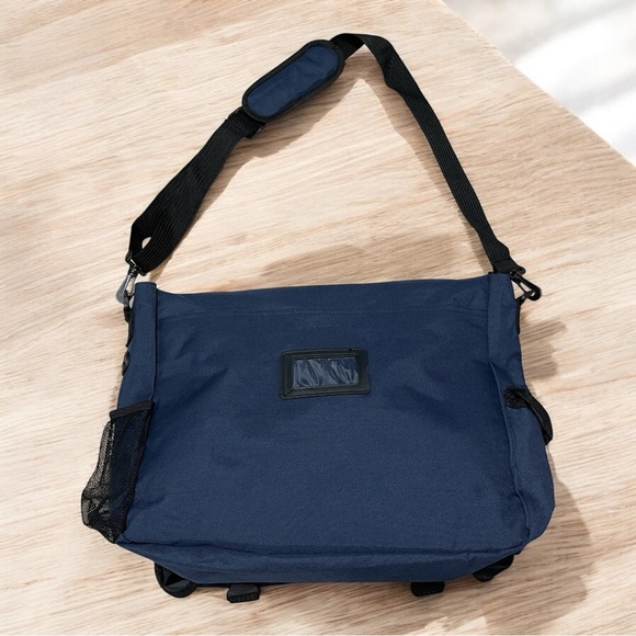 West Virginia University Computer Messenger Bag Crossbody Handheld Canvas - Picture 4 of 8